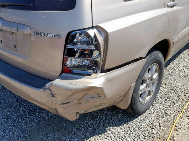 JTEGD21A370156349 - 2007 TOYOTA HIGHLANDER GOLD photo 9