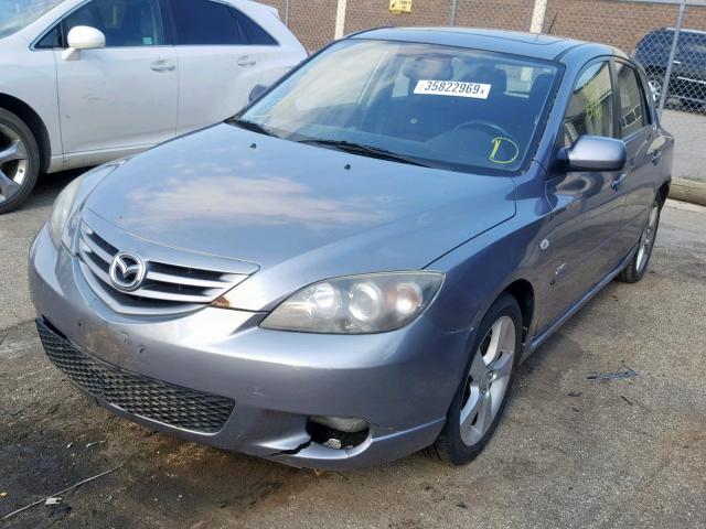 JM1BK343851221209 - 2005 MAZDA 3 HATCHBAC GRAY photo 2