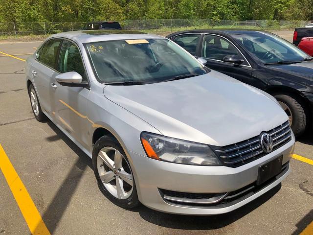 1VWBN7A30CC102703 - 2012 VOLKSWAGEN PASSAT SE GRAY photo 1