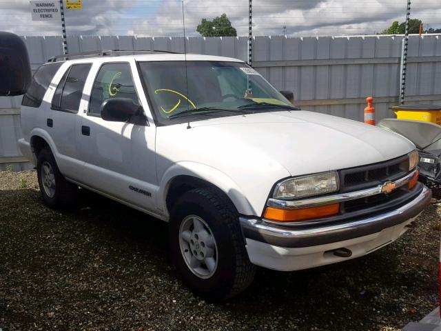 1GNDT13W1YK146073 - 2000 CHEVROLET BLAZER BEIGE photo 1