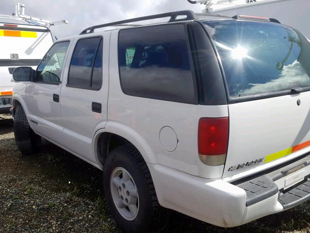 1GNDT13W1YK146073 - 2000 CHEVROLET BLAZER BEIGE photo 3