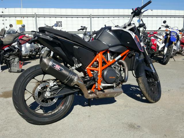 VBKLDT404FM771543 - 2015 KTM 690 DUKE ORANGE photo 4