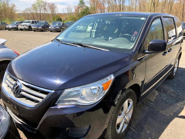 2V4RW3D17AR354203 - 2010 VOLKSWAGEN ROUTAN SE BLACK photo 2