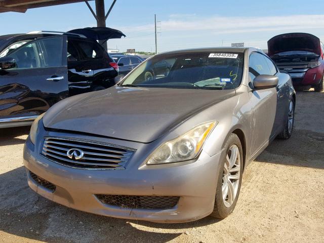 JNKCV64E49M601259 - 2009 INFINITI G37 BASE GRAY photo 2