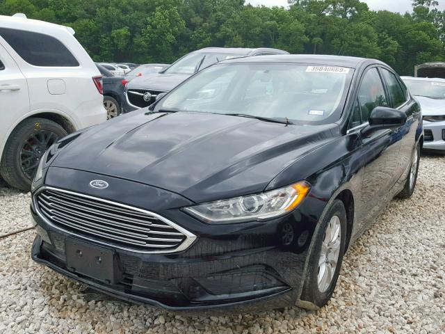 3FA6P0G72HR140769 - 2017 FORD FUSION S BLACK photo 2