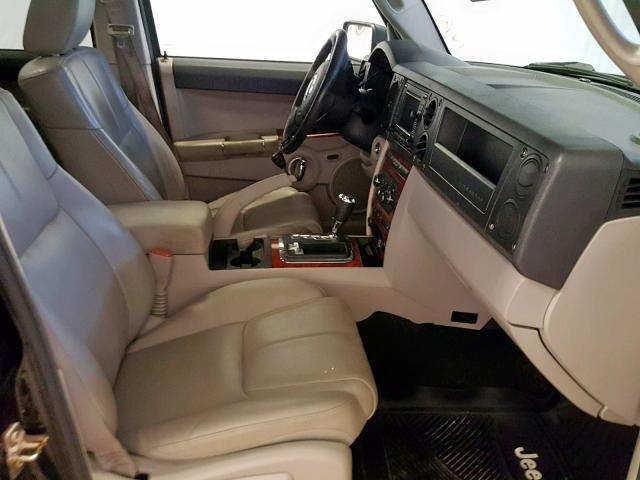 1J8HG58N26C189472 - 2006 JEEP COMMANDER BLACK photo 5