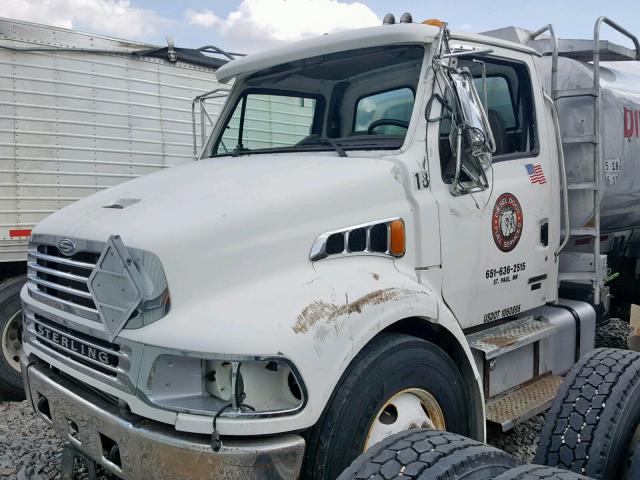 2FZACGCS95AV13778 - 2005 STERLING TRUCK ACTERRA WHITE photo 2