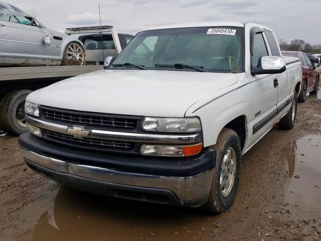 2GCEC19T711364647 - 2001 CHEVROLET SILVERADO C1500  photo 2