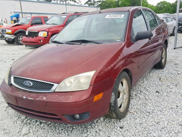 1FAHP34N07W298505 - 2007 FORD FOCUS ZX4 RED photo 2