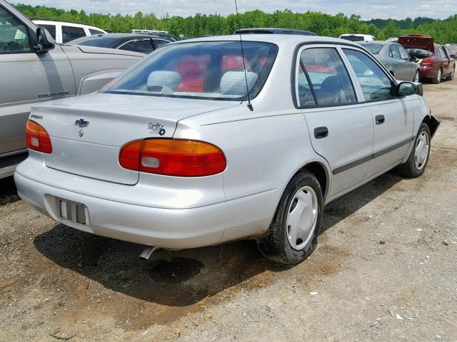 1Y1SK52852Z424741 - 2002 CHEVROLET GEO PRIZM SILVER photo 4