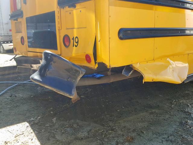 4UZABRCS37CW26355 - 2007 FREIGHTLINER CHASSIS B2 黄色 照片 9