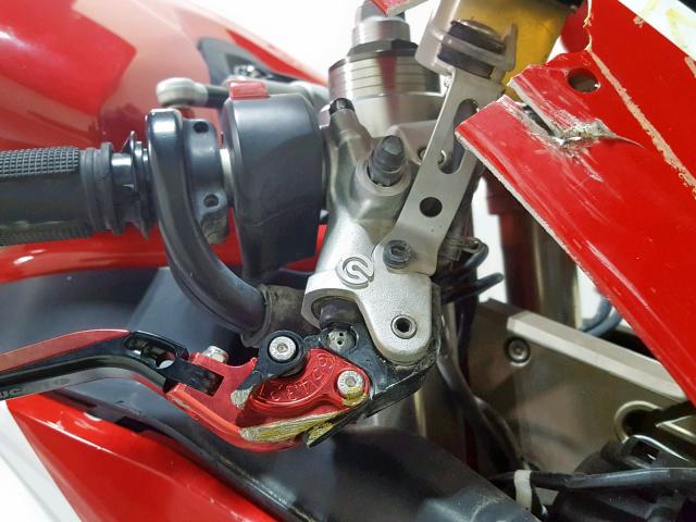 ZDM1XBMVXCB021016 - 2012 DUCATI SUPERBIKE RED photo 18