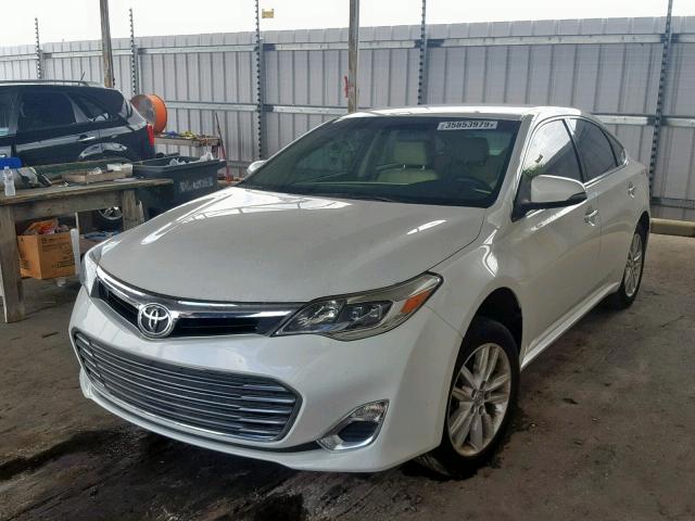 4T1BK1EB5FU179412 - 2015 TOYOTA AVALON XLE WHITE photo 2