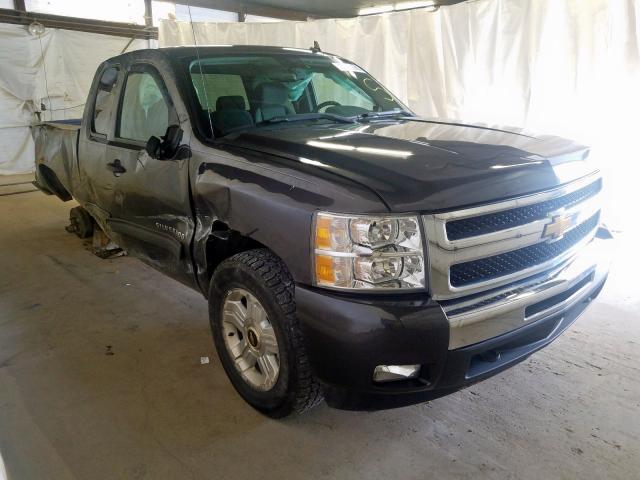 1GCRKSE37BZ130453 - 2011 CHEVROLET SILVERADO K1500 LT  photo 1