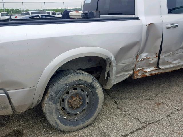 3D73Y3HL4AG139315 - 2010 DODGE RAM 3500 SILVER photo 9