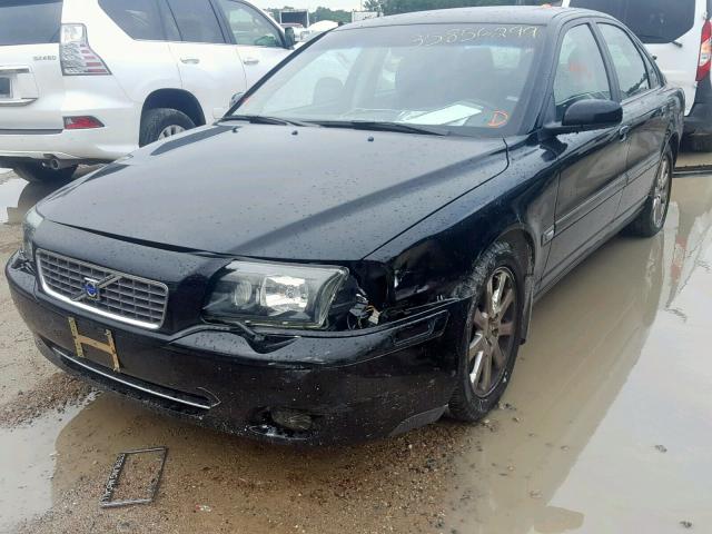 YV1TH592751404660 - 2005 VOLVO S80 2.5T BLACK photo 2