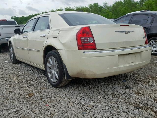 2C3KA33V19H604023 - 2009 CHRYSLER 300 LIMITE WHITE photo 3