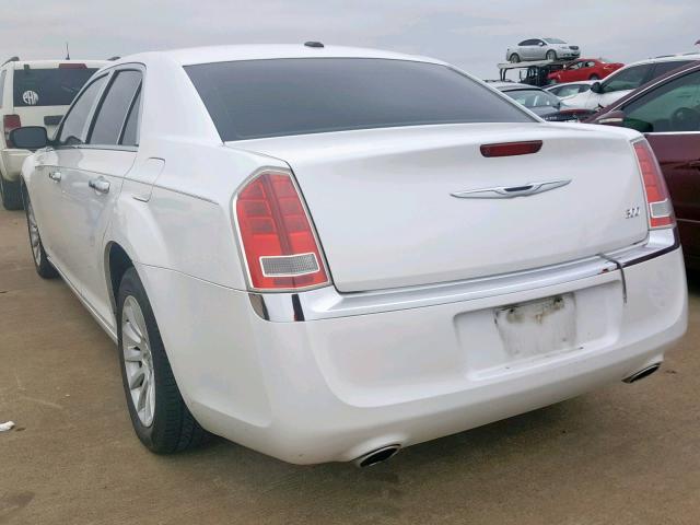 2C3CCAAG6DH519839 - 2013 CHRYSLER 300 WHITE photo 3