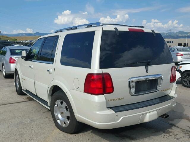 5LMFU28525LJ24733 - 2005 LINCOLN NAVIGATOR CREAM photo 3