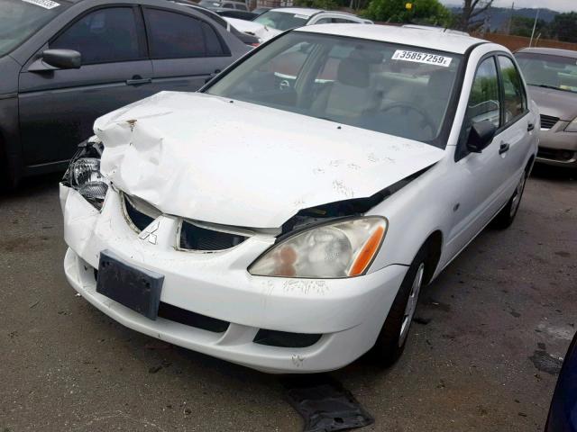 JA3AJ26E55U024339 - 2005 MITSUBISHI LANCER ES WHITE photo 2