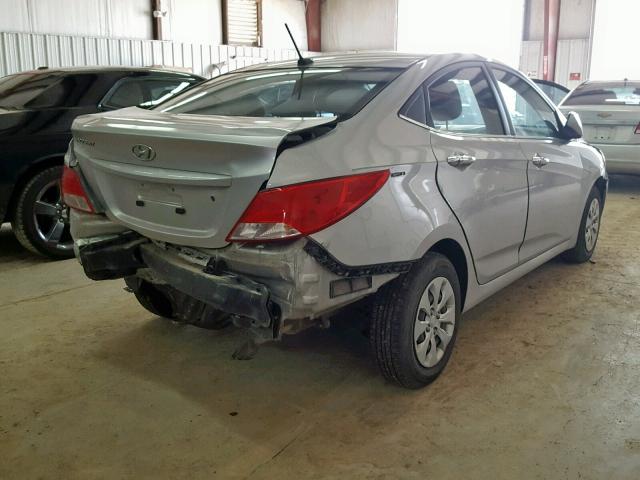 KMHCT4AE6GU057310 - 2016 HYUNDAI ACCENT SE SILVER photo 4