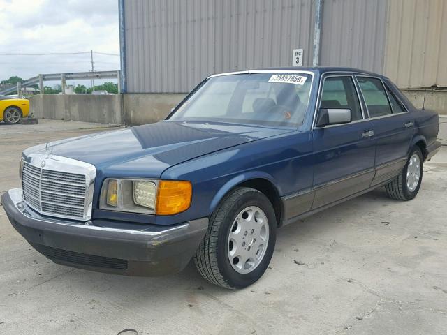 WDB1260221A057885 - 1984 MERCEDES-BENZ 380SE BLUE photo 2