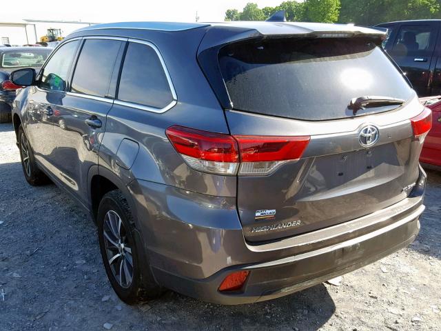 5TDJZRFH0HS476897 - 2017 TOYOTA HIGHLANDER GRAY photo 3