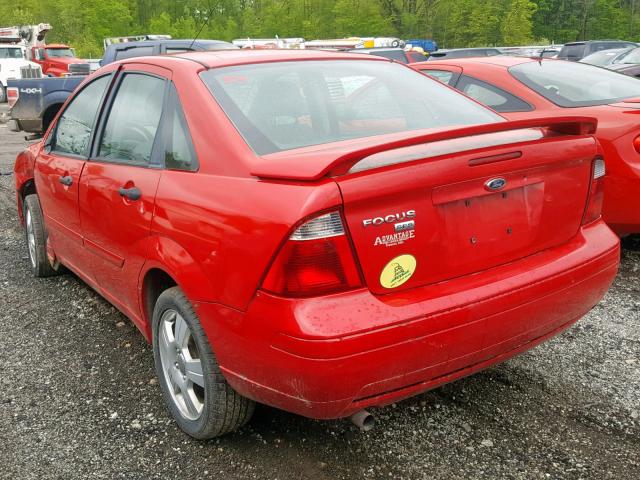 1FAHP34N27W366027 - 2007 FORD FOCUS ZX4 RED photo 3