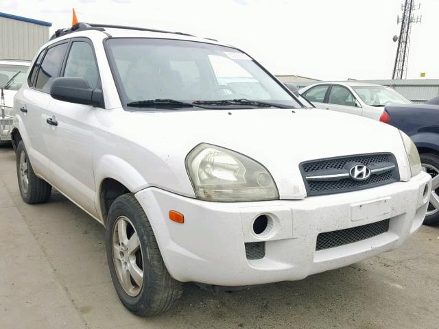 KM8JM12B76U252807 - 2006 HYUNDAI TUCSON GL WHITE photo 1