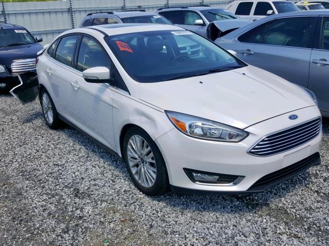 1FADP3J2XFL365300 - 2015 FORD FOCUS TITA WHITE photo 1