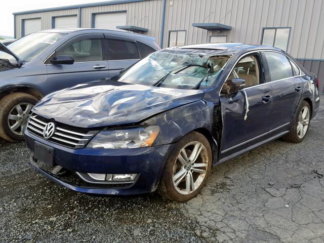 1VWBT7A3XFC075231 - 2015 VOLKSWAGEN PASSAT SE BLUE photo 2