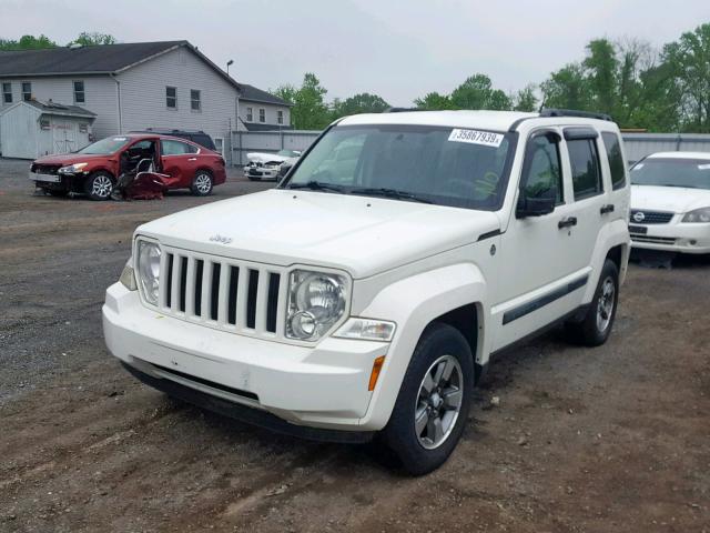 1J8GN28K68W283944 - 2008 JEEP LIBERTY SP WHITE photo 2