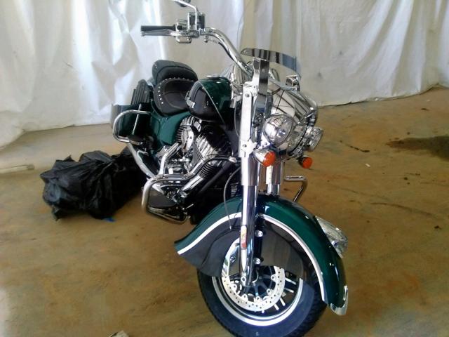 56KTHAAA8K3374869 - 2019 INDIAN MOTORCYCLE CO. SPRINGFIEL GREEN photo 1