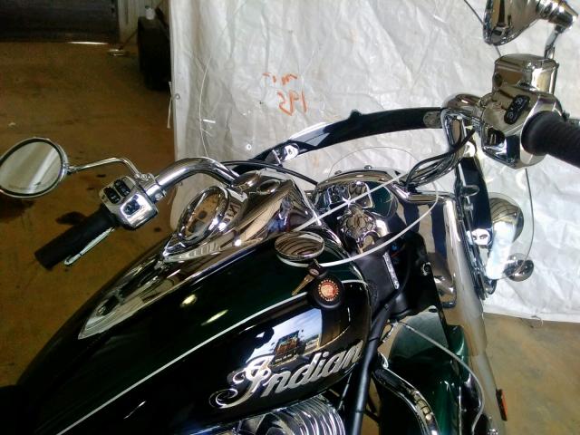 56KTHAAA8K3374869 - 2019 INDIAN MOTORCYCLE CO. SPRINGFIEL GREEN photo 5