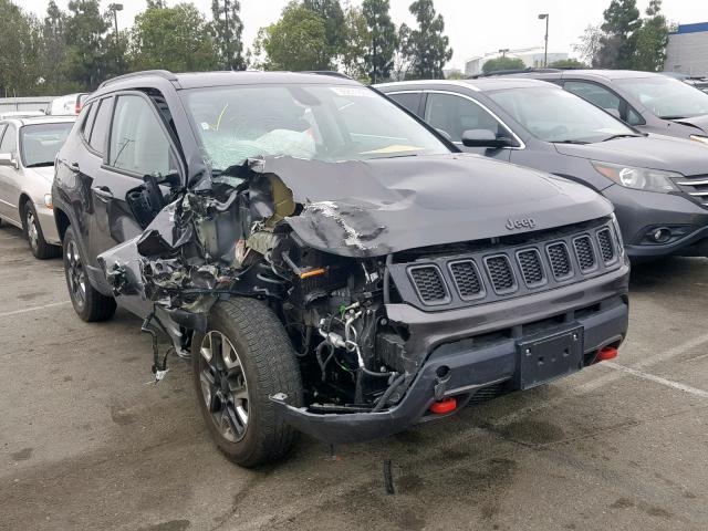 3C4NJDDB9JT198863 - 2018 JEEP COMPASS TR CHARCOAL photo 1