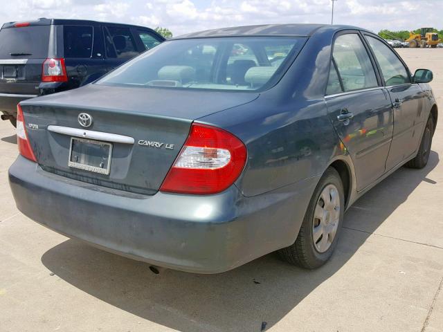 JTDBE32K620056912 - 2002 TOYOTA CAMRY LE GREEN photo 4