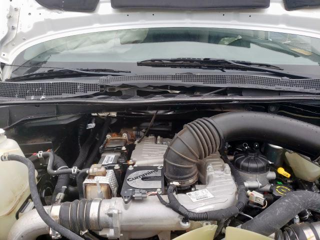 1N6BA1F48JN527078 - 2018 NISSAN TITAN XD SL  photo 7