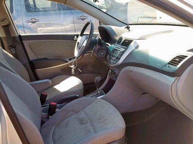 KMHCT4AE6DU311075 - 2013 HYUNDAI ACCENT GLS SILVER photo 5