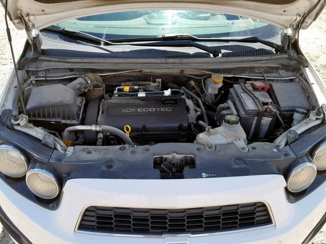 1G1JA6SH3C4111929 - 2012 CHEVROLET SONIC LS WHITE photo 7