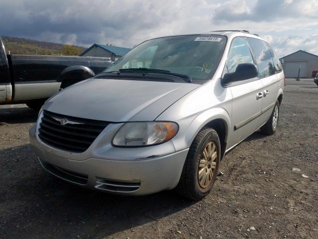 1A8GJ45R57B221823 - 2007 CHRYSLER TOWN & COUNTRY LX  photo 2