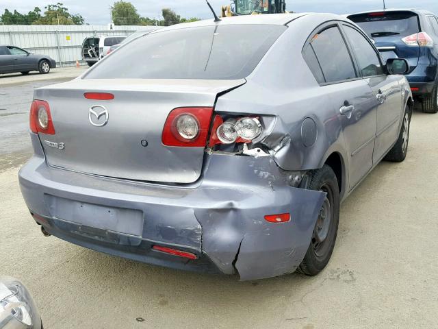 JM1BK12G061514775 - 2006 MAZDA 3 I SILVER photo 4