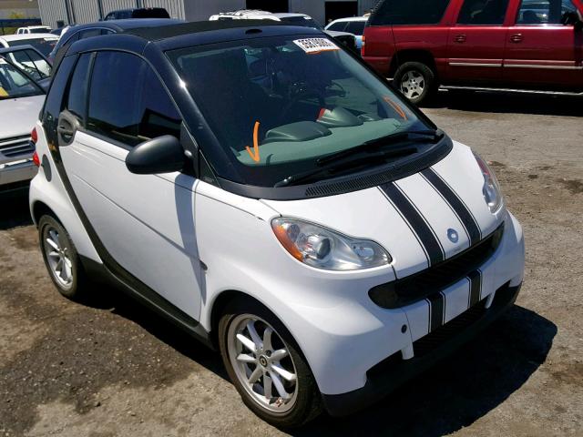 WMEEK31X19K253912 - 2009 SMART FORTWO PAS WHITE photo 1