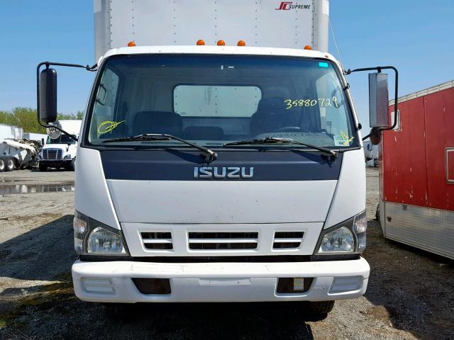 JALC4B16367001349 - 2006 ISUZU NPR WHITE photo 9