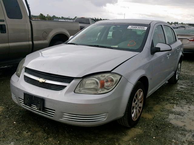 1G1AT58H097147208 - 2009 CHEVROLET COBALT LT SILVER photo 2