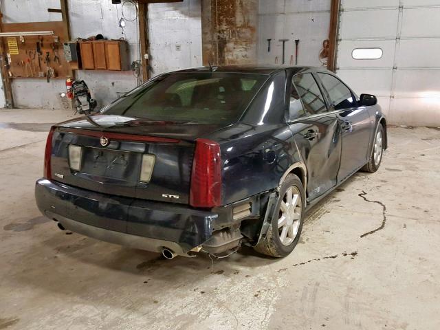 1G6DC67A760216742 - 2006 CADILLAC STS BLACK photo 4