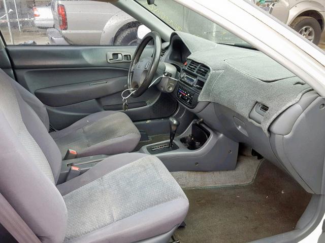 1HGEJ6225TL083207 - 1996 HONDA CIVIC DX WHITE photo 5