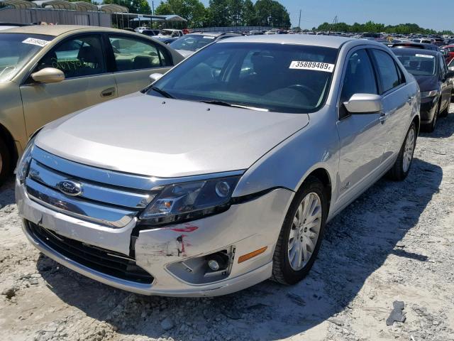 3FADP0L30AR411344 - 2010 FORD FUSION HYB SILVER photo 2