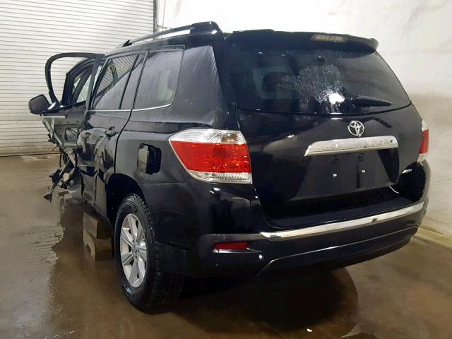 5TDBK3EH7BS065981 - 2011 TOYOTA HIGHLANDER BLACK photo 3