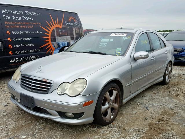 WDBRF40J55F713453 - 2005 MERCEDES-BENZ C 230K SPO SILVER photo 2