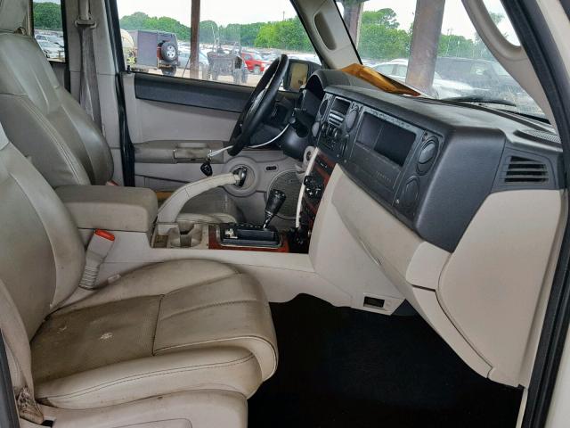 1J8HG58P37C573683 - 2007 JEEP COMMANDER WHITE photo 5